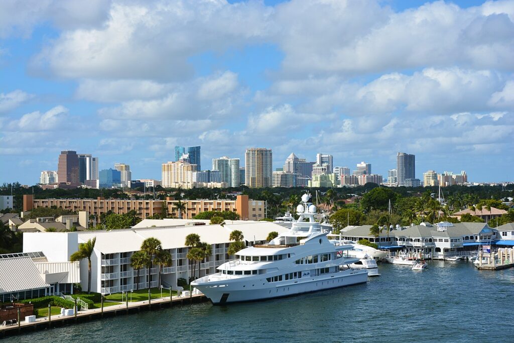 Marine Window Tinting in Fort Lauderda